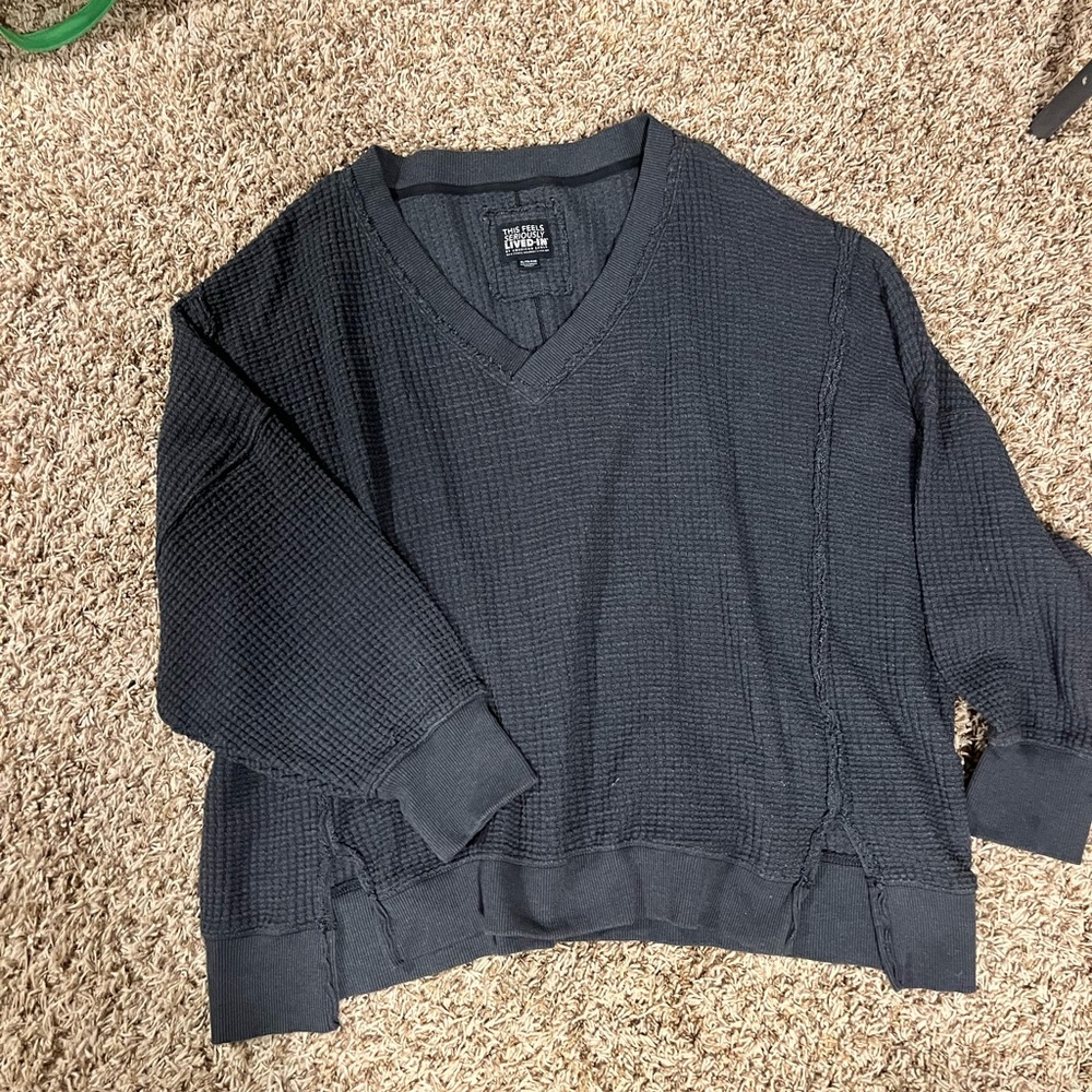 American Eagle sweater / long sleeved